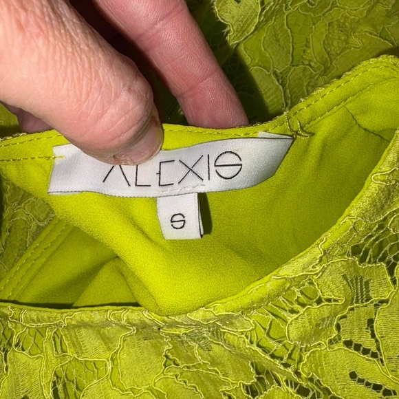 Alexis Yellow Green Lace Blouse - Picture 6 of 8